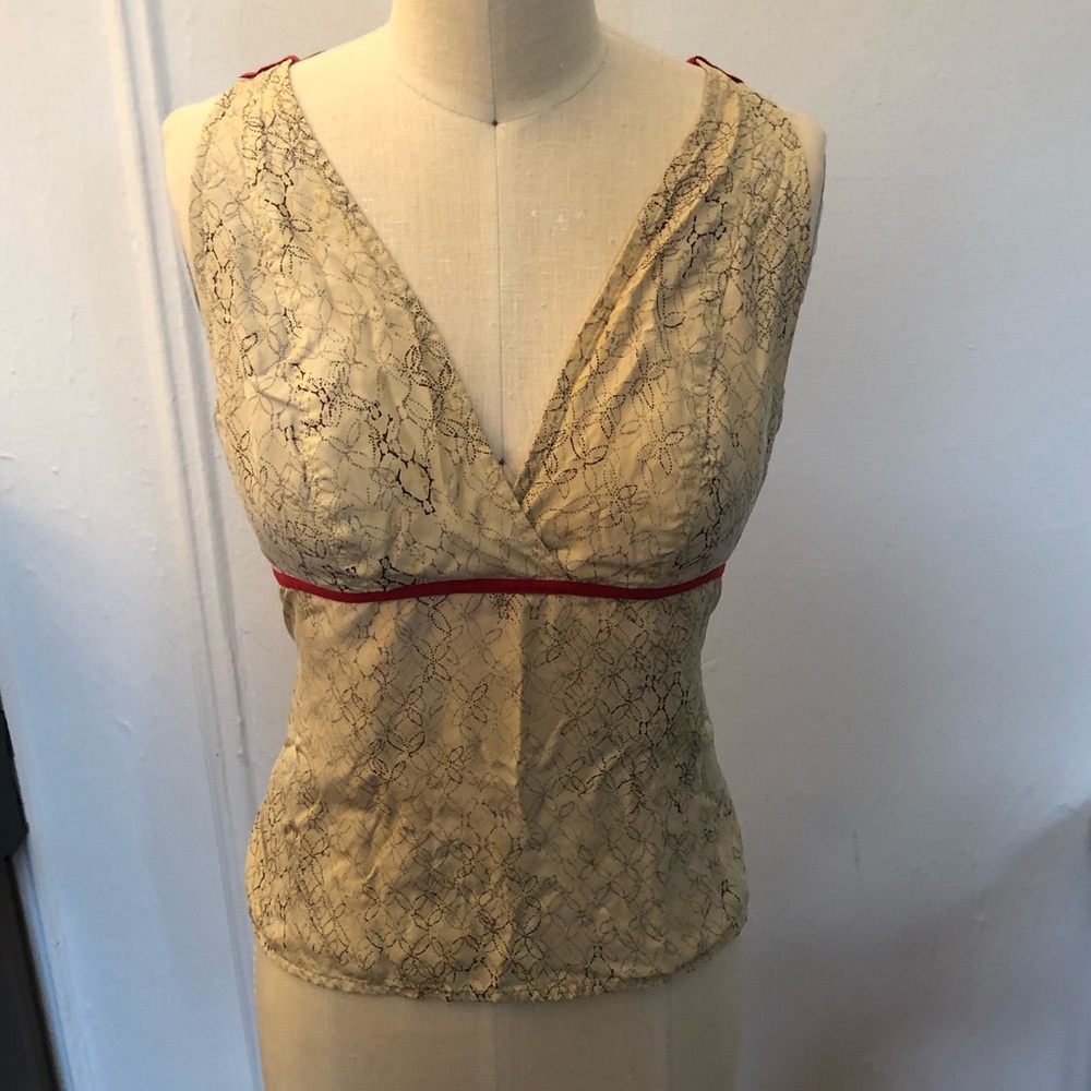 A Common Thread open back top small - Picture 2 of 8